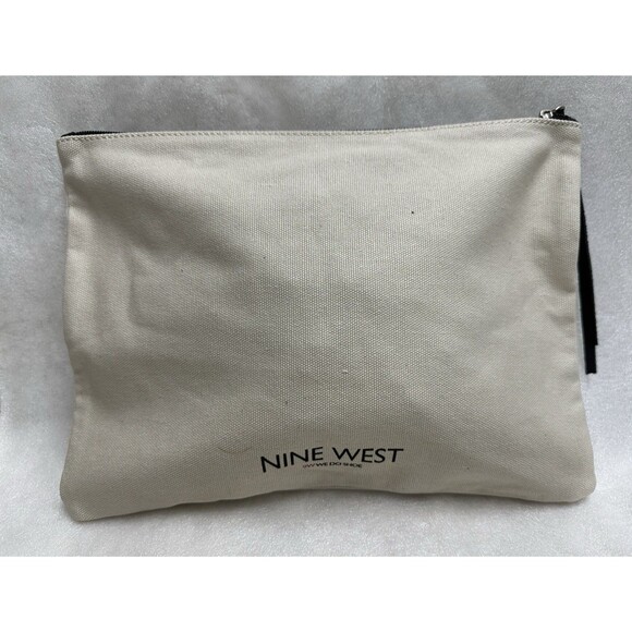 Nine West  women beige canvas  pouch - Picture 2 of 8